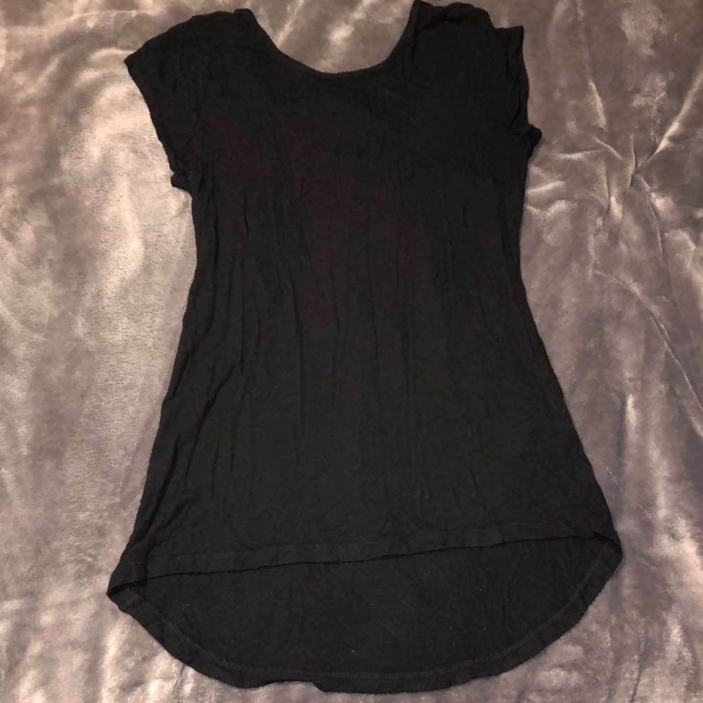 Open-back, High-low Hem Black T Shirt
